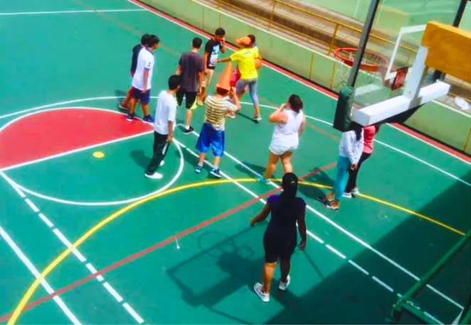 Complejo Deportivo y Piscina